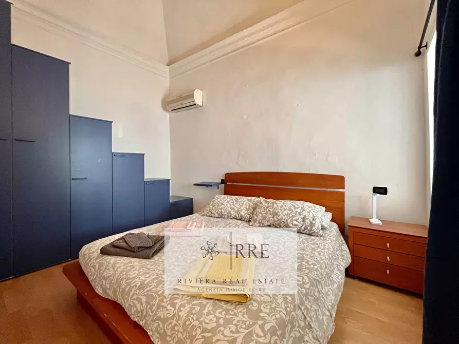 Immagine 14 di Appartamento in vendita  in Giuseppe Garibaldi a Finale Ligure