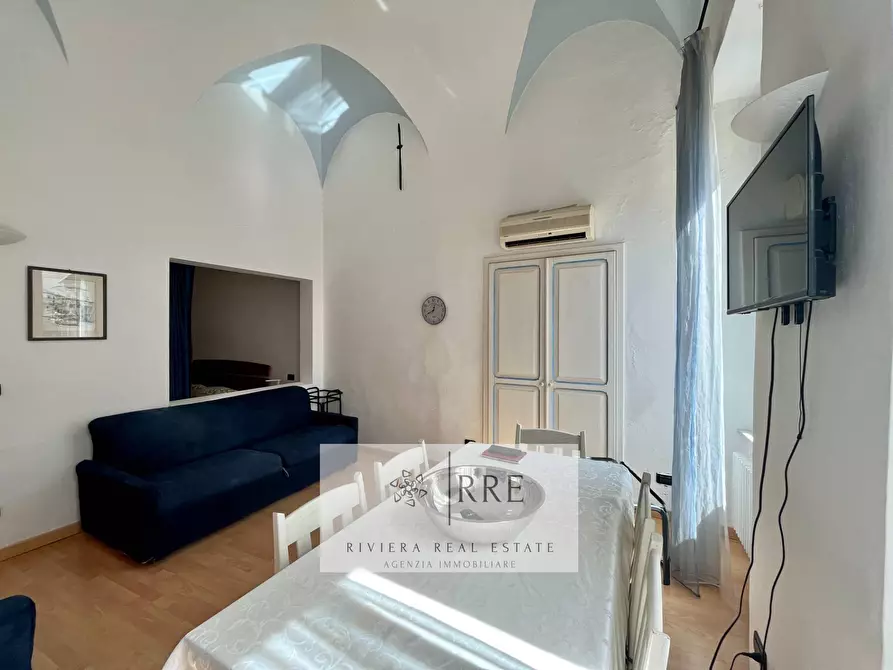 Immagine 11 di Appartamento in vendita  in Giuseppe Garibaldi a Finale Ligure