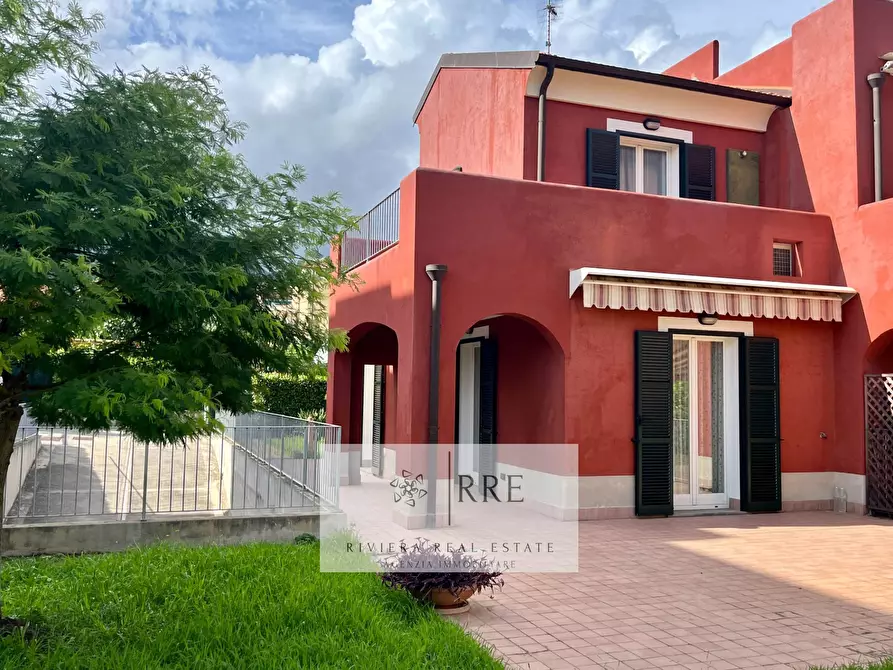 Immagine 23 di Villetta a schiera in vendita  in Gabriele D'Annunzio a Loano