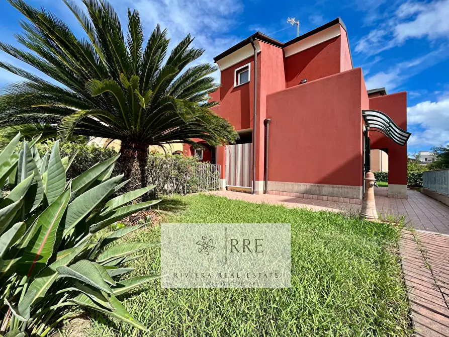 Immagine 3 di Villetta a schiera in vendita  in Gabriele D'Annunzio a Loano