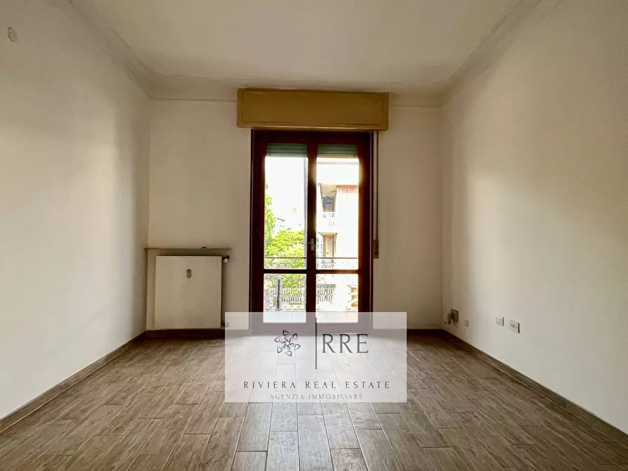 Immagine 10 di Appartamento in vendita  in via Marco Polo a Loano