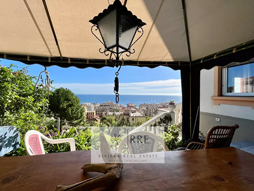 Immagine 8 di Villa in vendita  in via Galliano a Alassio