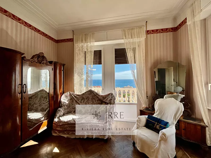 Immagine 9 di Villa in vendita  in via Galliano a Alassio