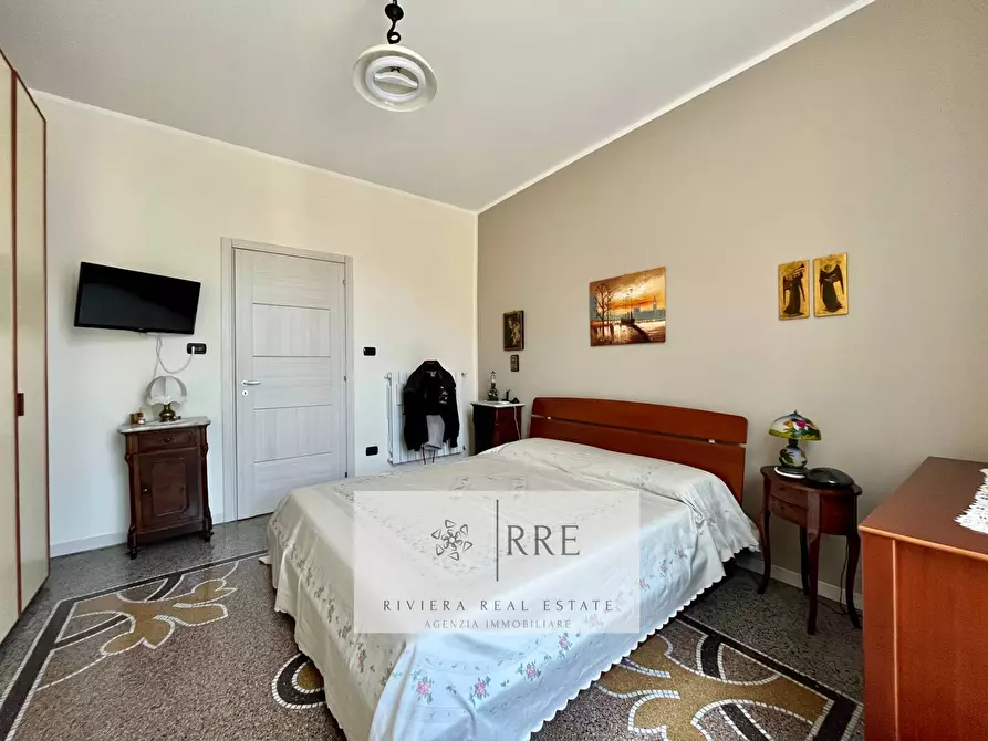 Immagine 10 di Appartamento in vendita  in Antonio Fogazzaro a Loano