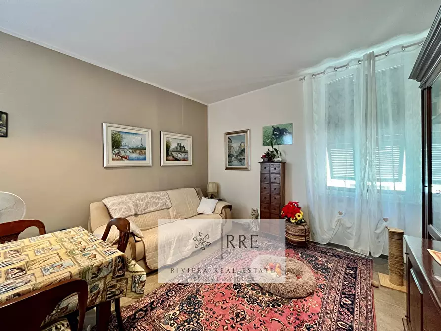 Immagine 4 di Appartamento in vendita  in Antonio Fogazzaro a Loano