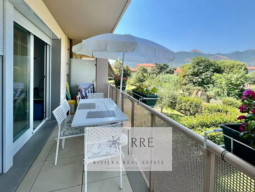 Immagine 4 di Appartamento in vendita  in Via Como a Loano