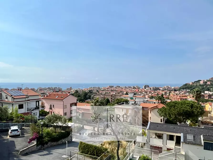 Immagine 8 di Appartamento in vendita  in Guido Rossa a Pietra Ligure