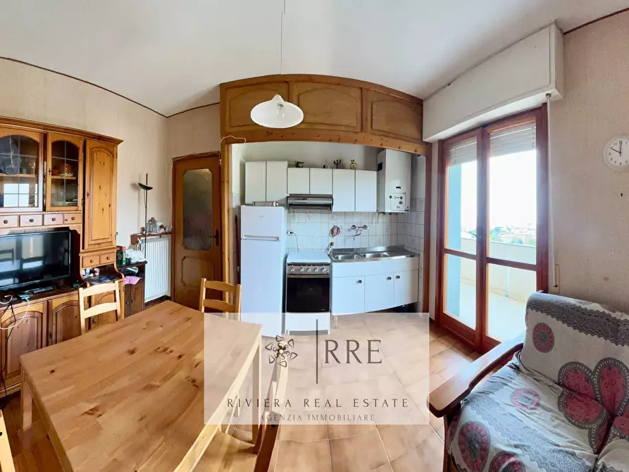 Immagine 2 di Appartamento in vendita  in Guido Rossa a Pietra Ligure