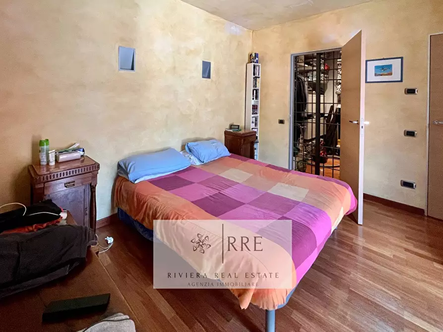 Immagine 21 di Casa bifamiliare in vendita  in A Solva a Alassio