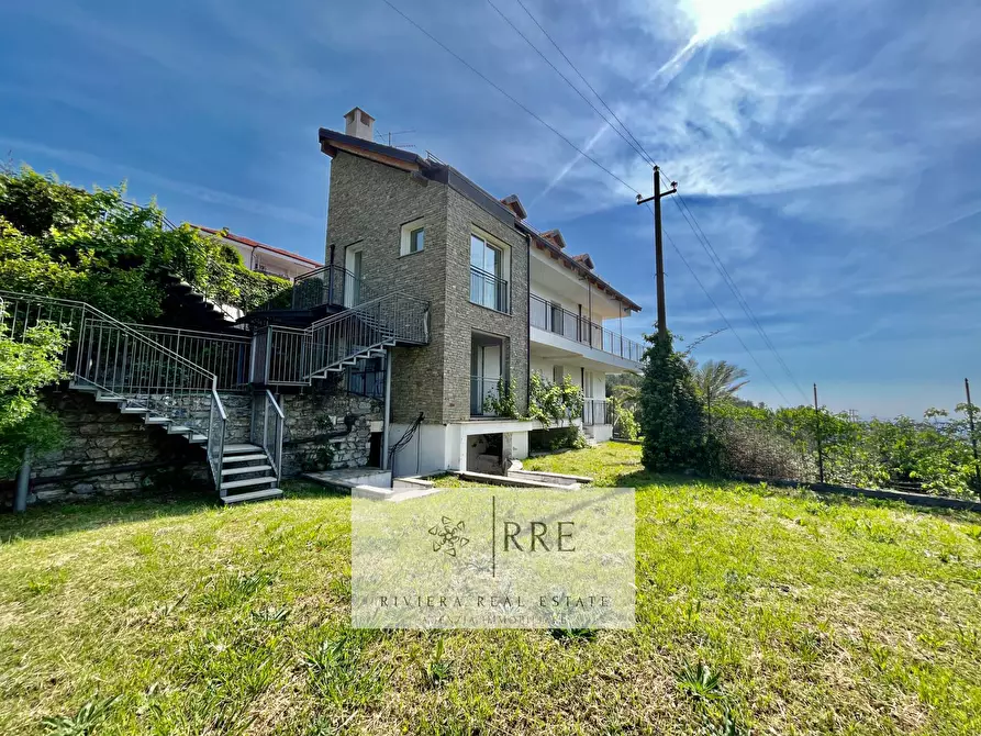 Immagine 8 di Appartamento in vendita  in via Valbona a Alassio