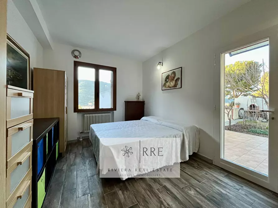 Immagine 18 di Casa indipendente in vendita  in San Damiano a Andora