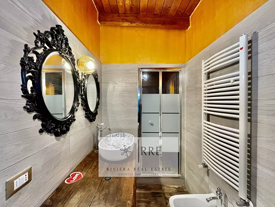 Immagine 23 di Casa indipendente in vendita  in San Damiano a Andora