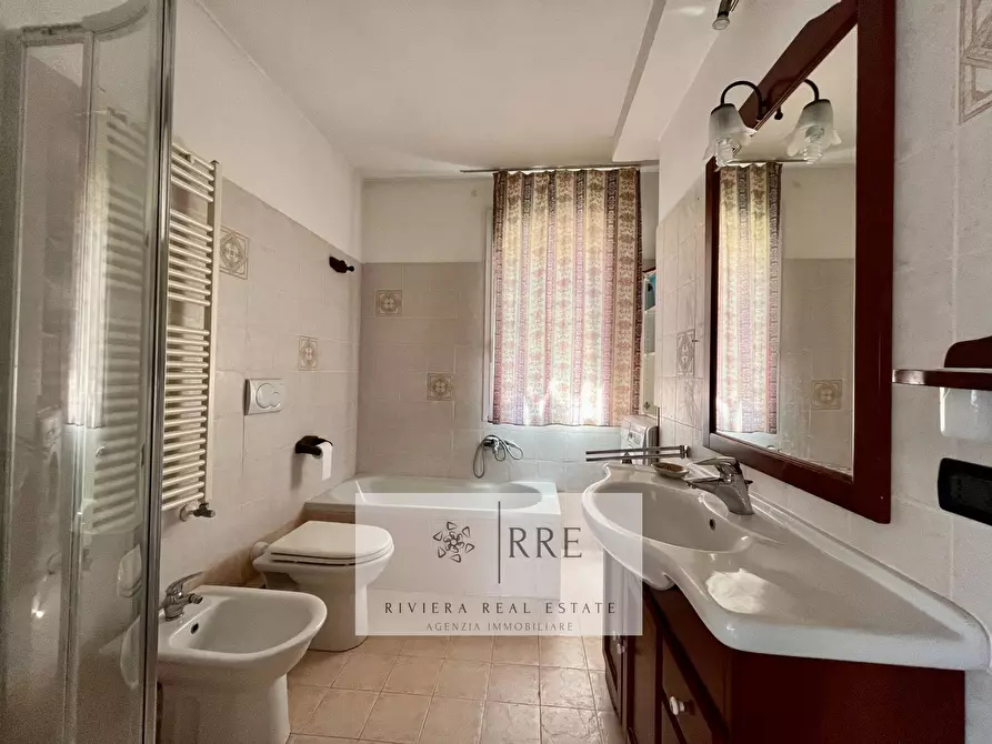 Immagine 21 di Villa in vendita  in Consorzile Simone Salada a Alassio