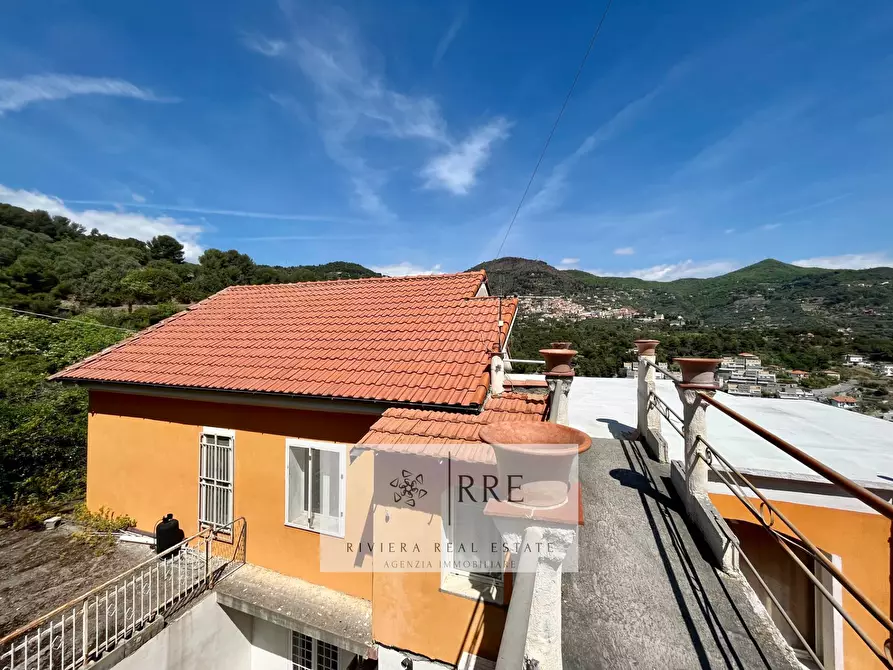 Immagine 27 di Villa in vendita  in Consorzile Simone Salada a Alassio