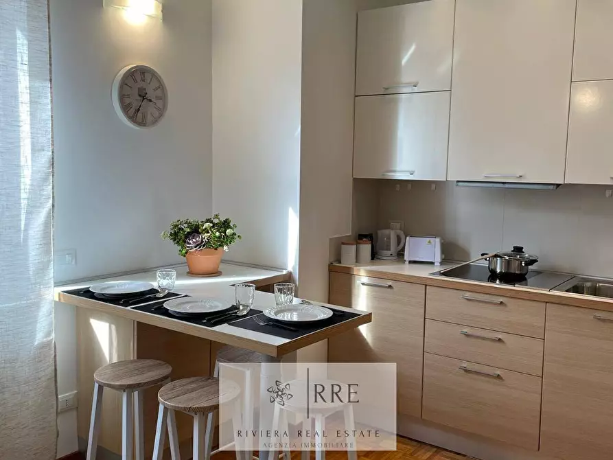 Immagine 4 di Appartamento in vendita  in Flavio Gioia a Alassio