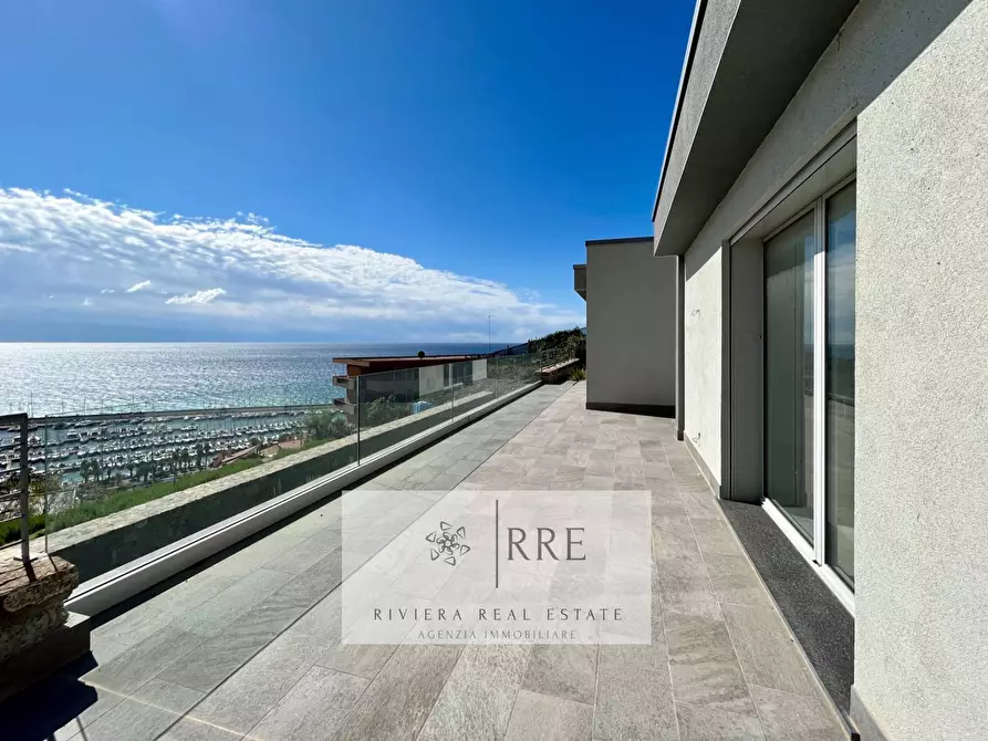 Immagine 10 di Casa bifamiliare in vendita  in via Cavi a Santo Stefano Al Mare