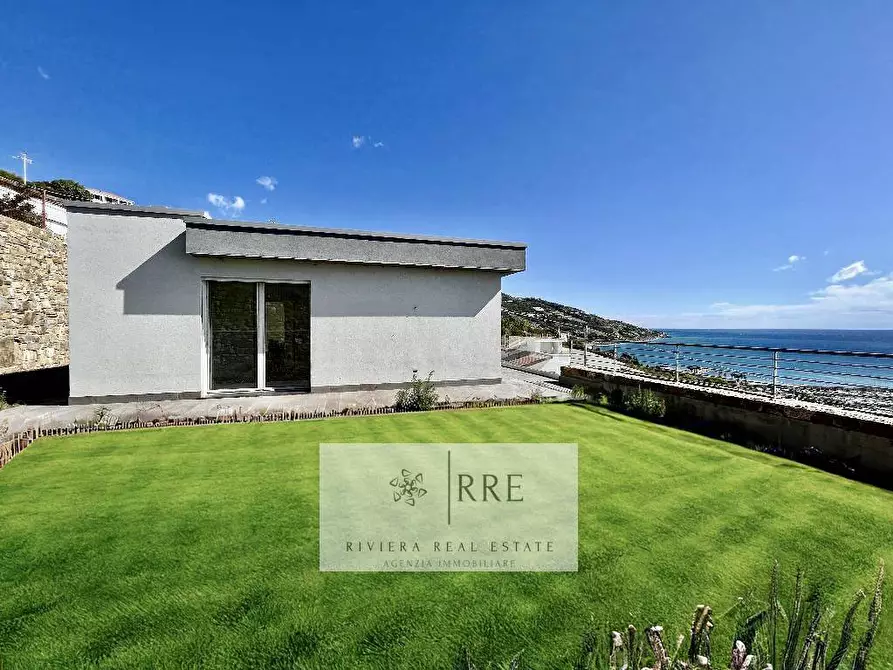 Immagine 8 di Casa bifamiliare in vendita  in via Cavi a Santo Stefano Al Mare