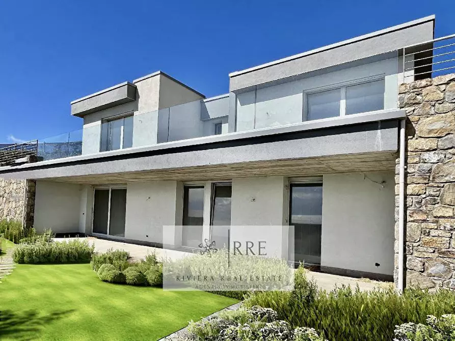 Immagine 4 di Casa bifamiliare in vendita  in via Cavi a Santo Stefano Al Mare