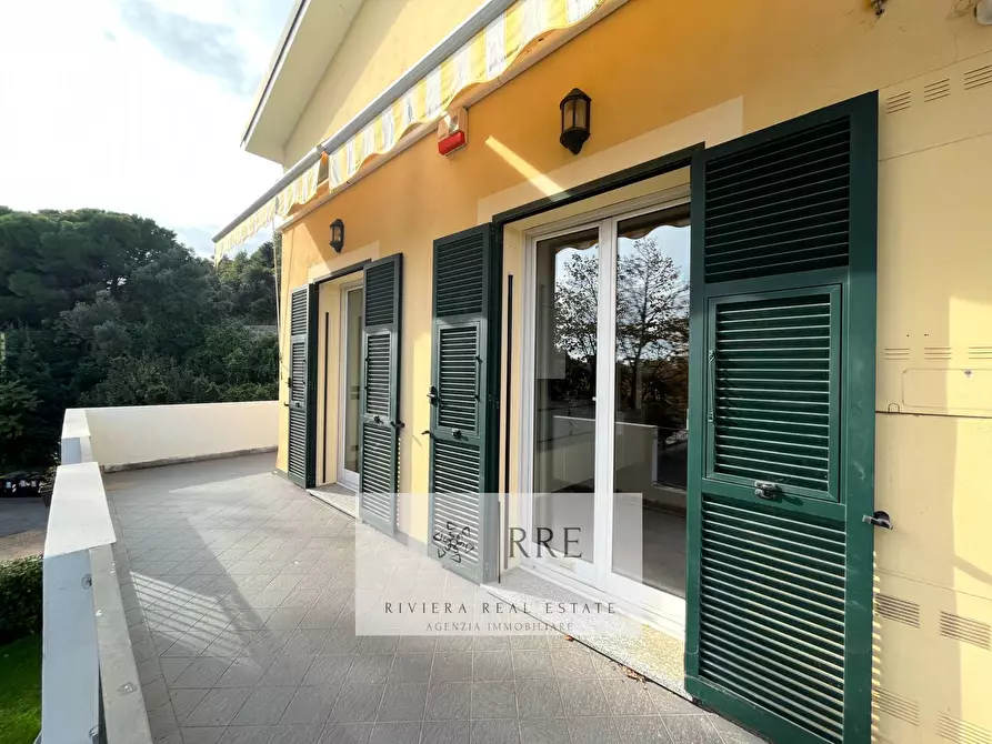 Immagine 4 di Appartamento in vendita  in Strada Statale a Albenga