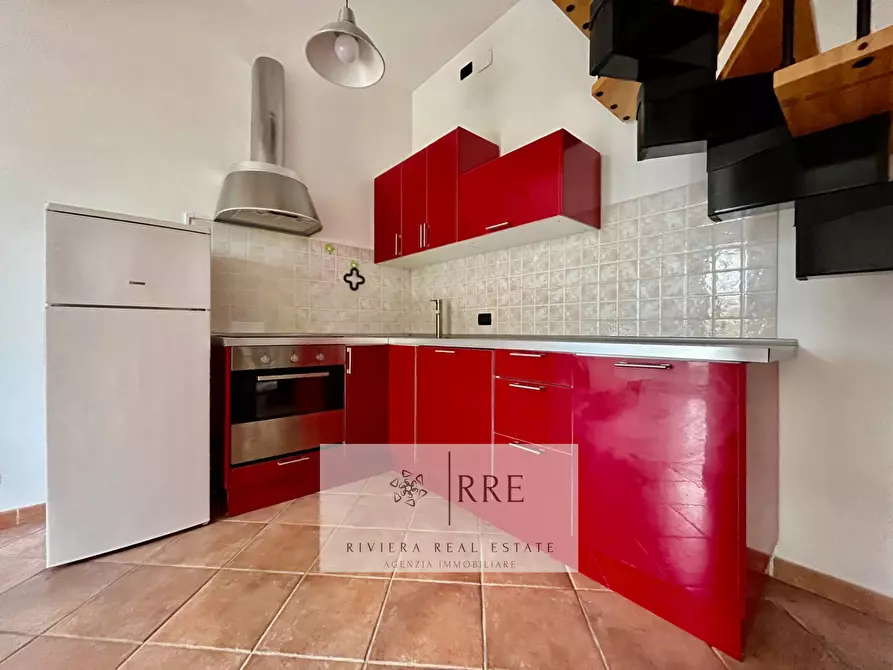 Immagine 10 di Appartamento in vendita  in Strada Statale a Albenga