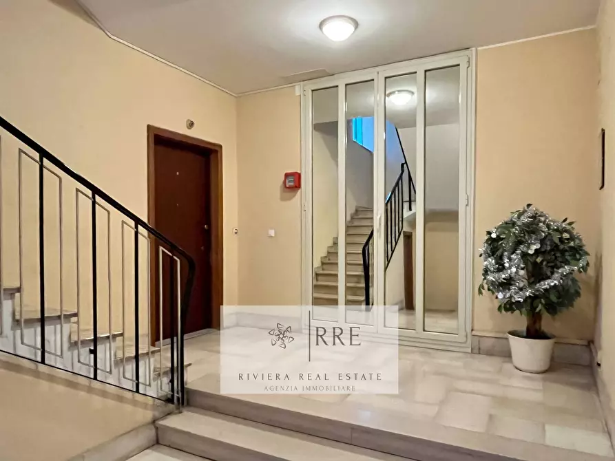 Immagine 16 di Appartamento in vendita  in via Piave a Albenga