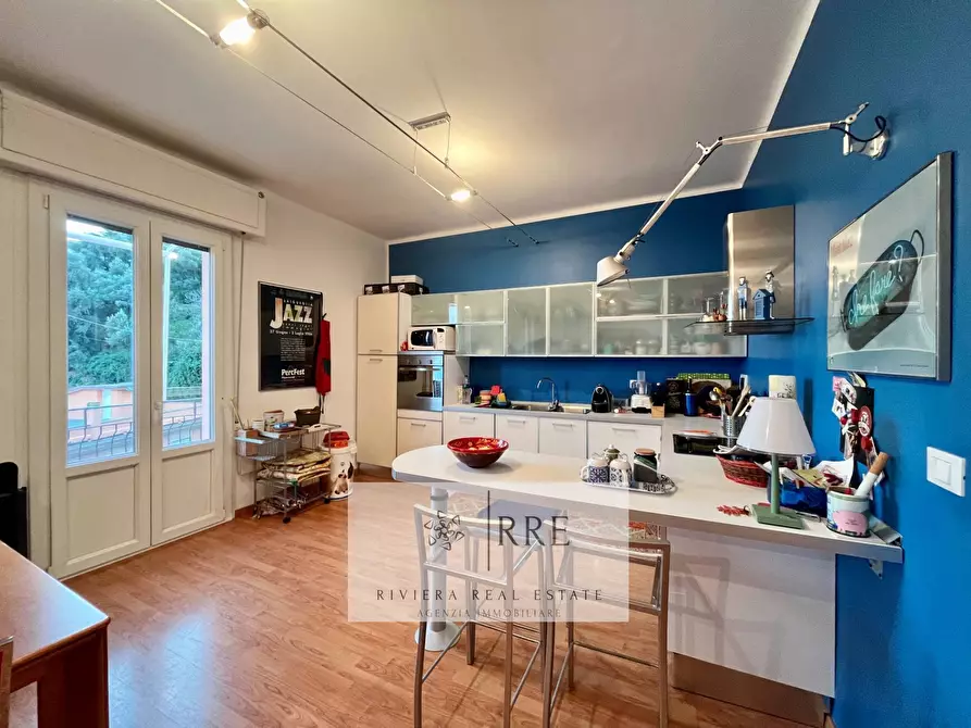 Immagine 11 di Attico in vendita  in via Colla Micheri a Laigueglia