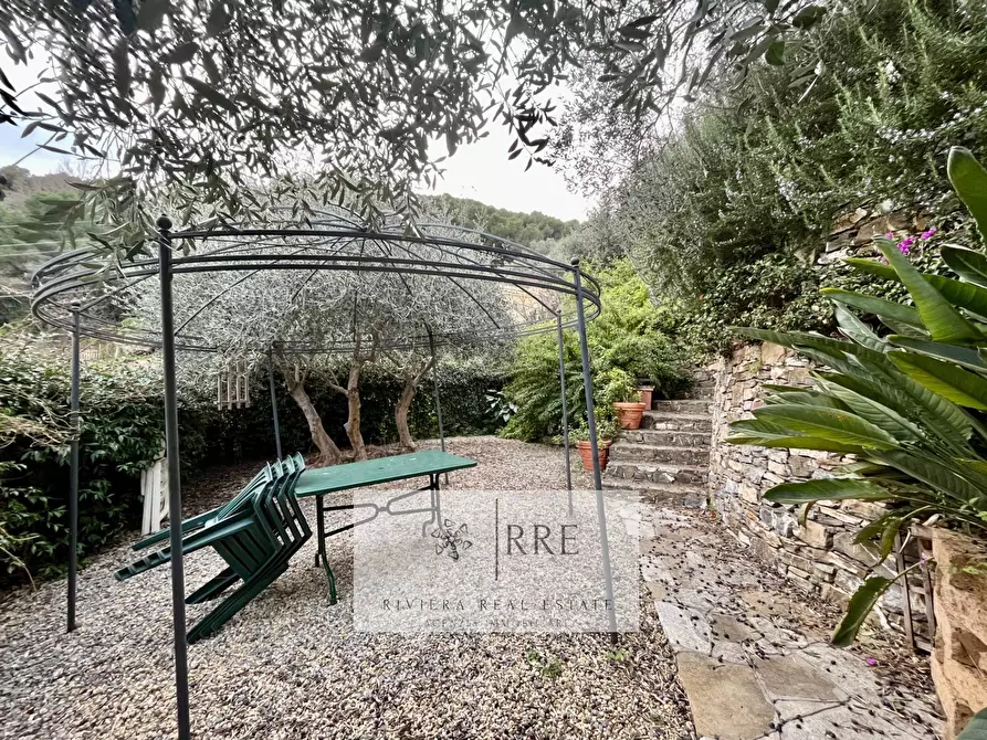 Immagine 30 di Attico in vendita  in via Colla Micheri a Laigueglia