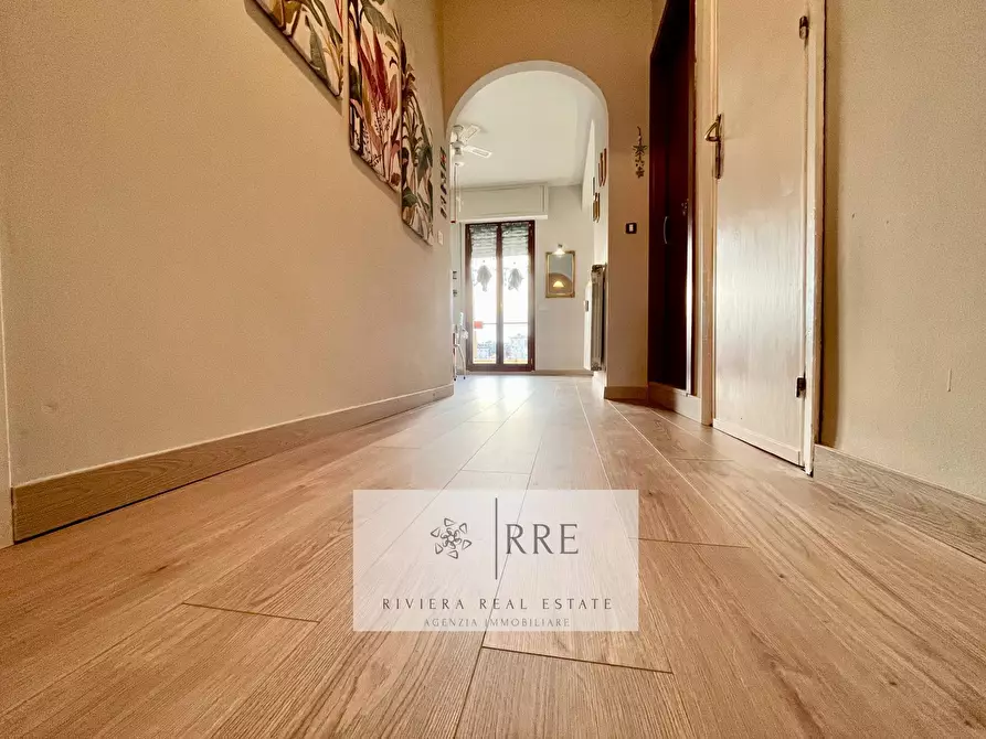 Immagine 18 di Attico in vendita  in via Aurelia a Loano