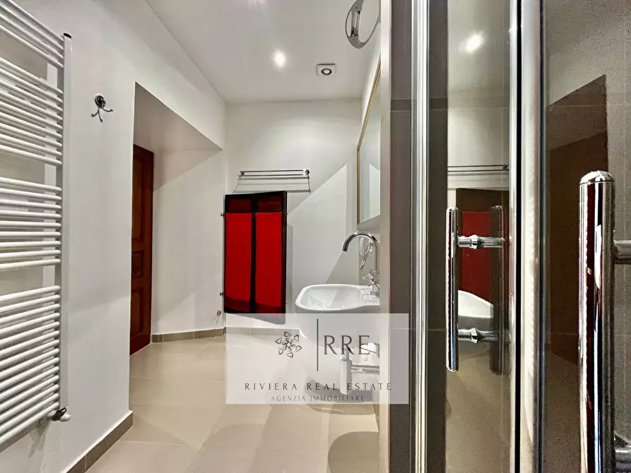 Immagine 17 di Appartamento in vendita  in corso Mario Ponzoni a Pieve Di Teco