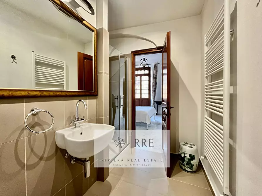 Immagine 18 di Appartamento in vendita  in corso Mario Ponzoni a Pieve Di Teco