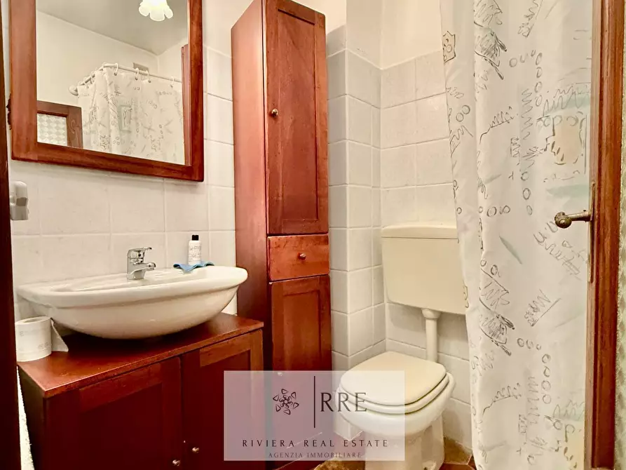 Immagine 17 di Casa indipendente in vendita  in via De Filippi a Pieve Di Teco