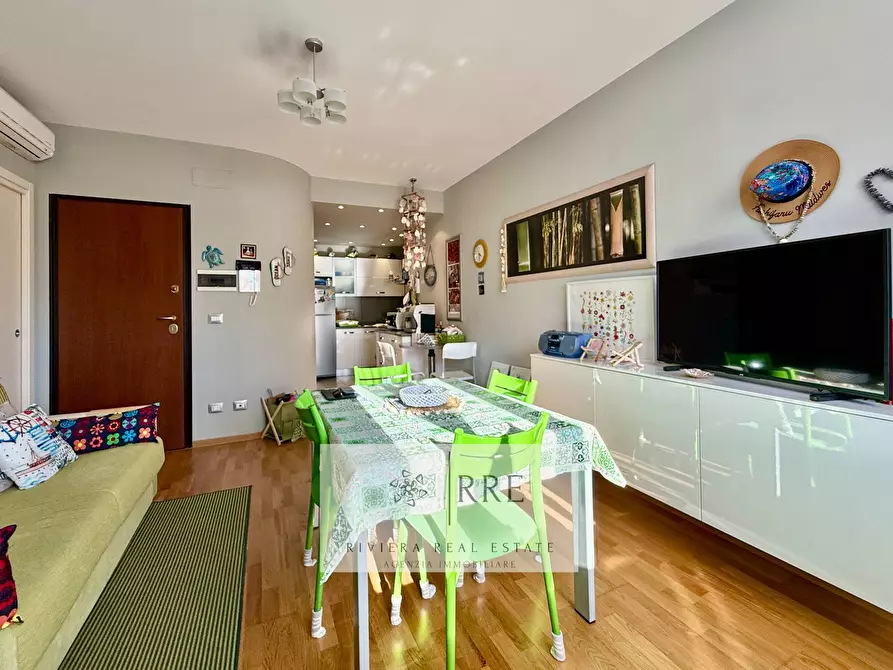 Immagine 4 di Appartamento in vendita  in via Giuseppe Mazzini a Alassio