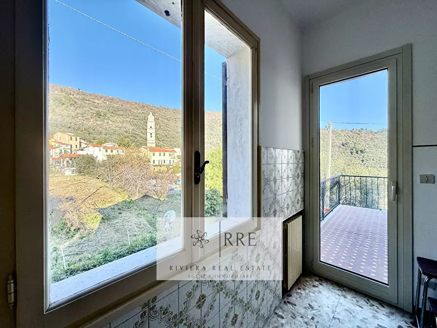 Immagine 25 di Casa indipendente in vendita  in via Don Luigi Orengo a Imperia