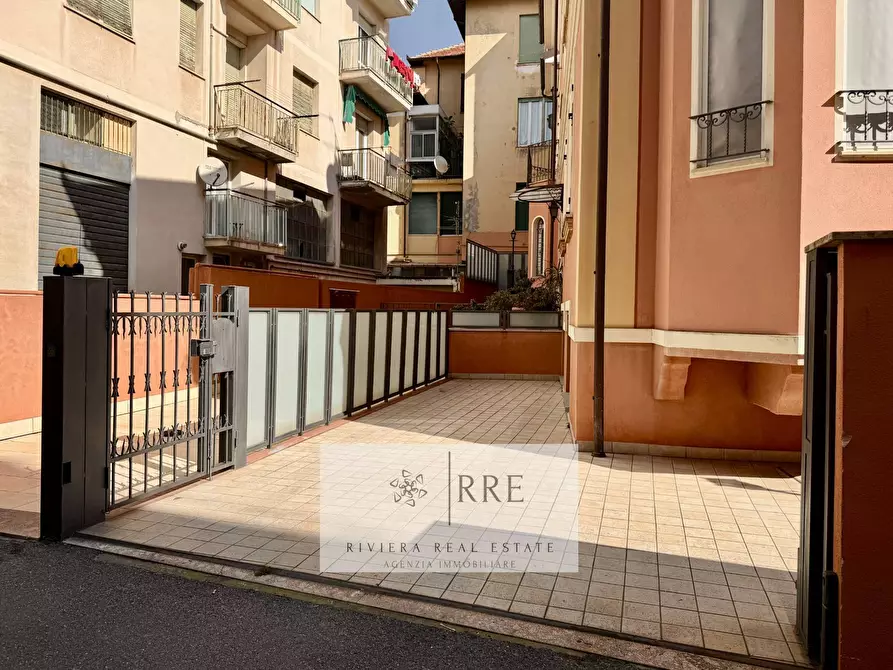 Immagine 26 di Attico in vendita  in vico San Domenico a Alassio