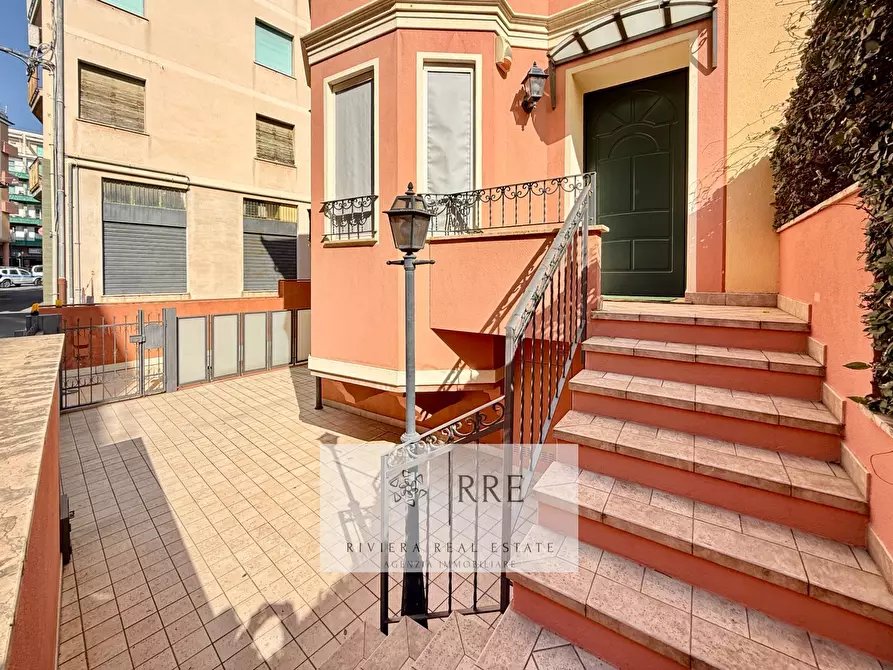 Immagine 25 di Attico in vendita  in vico San Domenico a Alassio