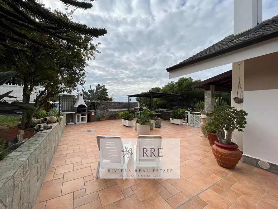 Immagine 20 di Villa in vendita  in San Damiano a Andora