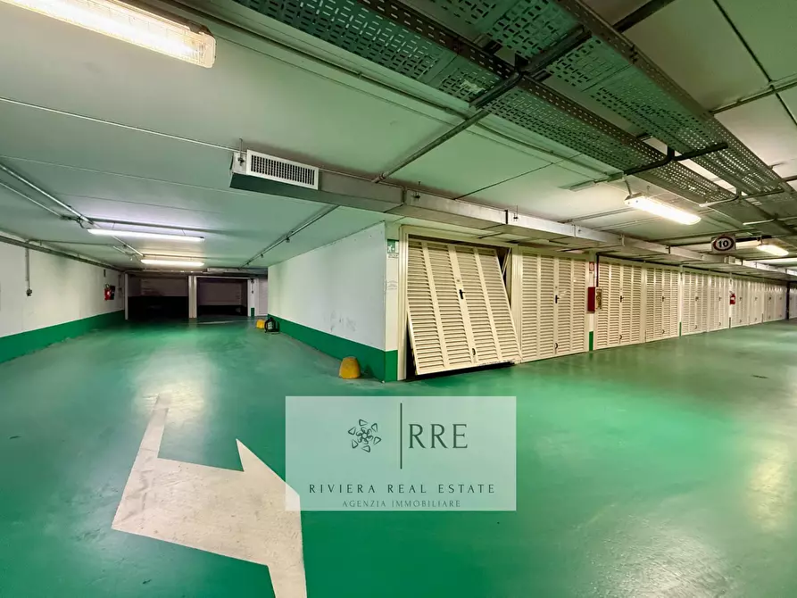 Immagine 10 di Box auto in vendita  in piazza Partigiani a Alassio