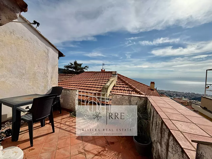 Immagine 18 di Casa semindipendente in vendita  in via Leonpancaldo a Alassio