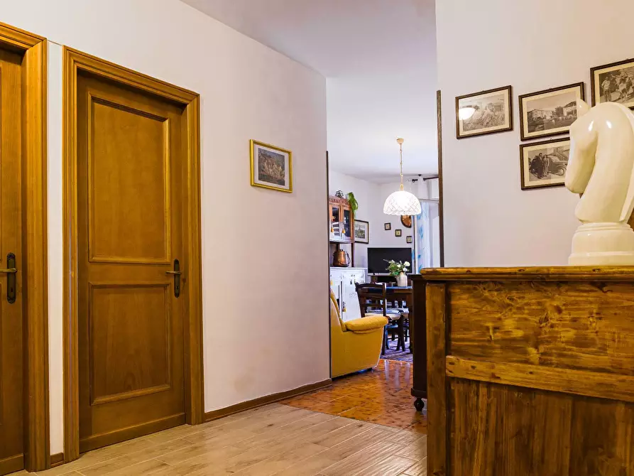 Immagine 2 di Appartamento in vendita  in Via Provenzano Salvani a Castelnuovo Berardenga