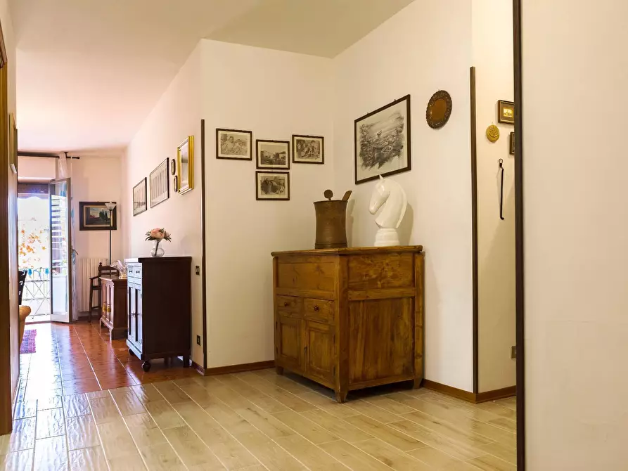 Immagine 27 di Appartamento in vendita  in Via Provenzano Salvani a Castelnuovo Berardenga