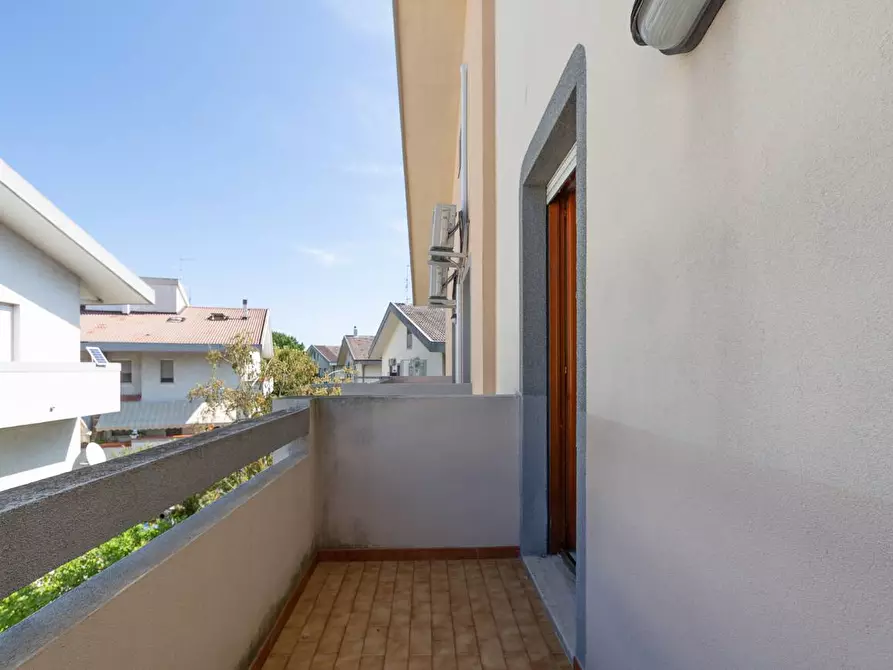 Immagine 25 di Casa bifamiliare in vendita  in via tommaso bruni a Francavilla Al Mare