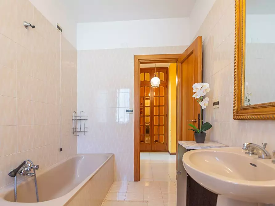 Immagine 28 di Casa bifamiliare in vendita  in via tommaso bruni a Francavilla Al Mare