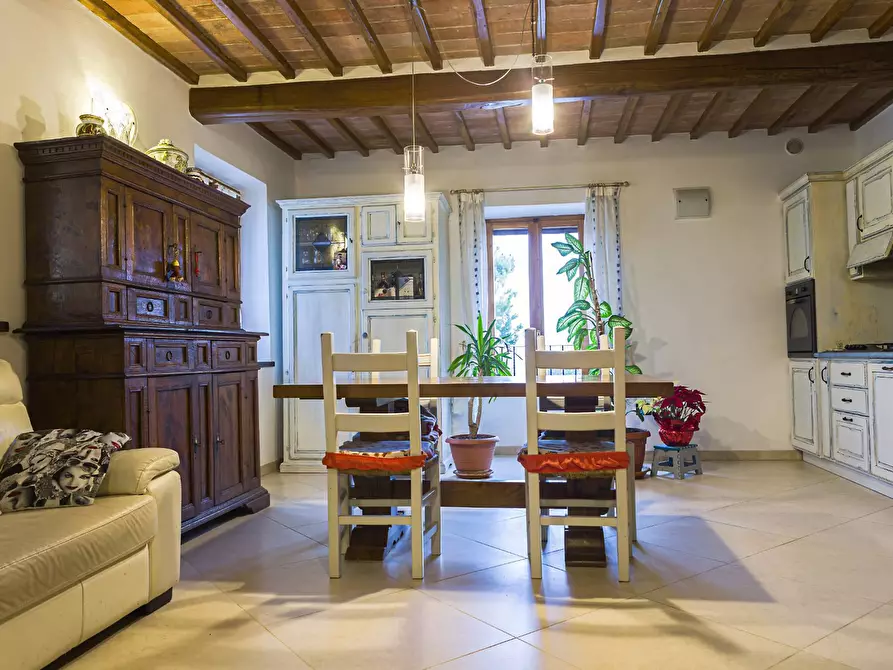 Immagine 8 di Casa indipendente in vendita  in Strada di casa al bosco a Siena