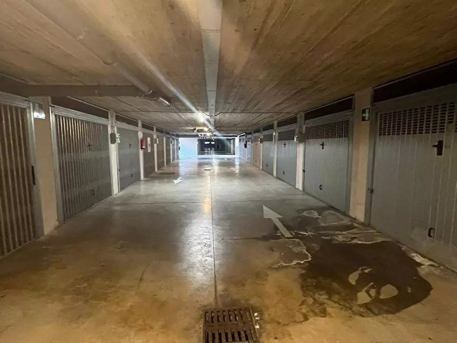 Immagine 20 di Box auto in vendita  in Via Pietro Della Valle a Firenze