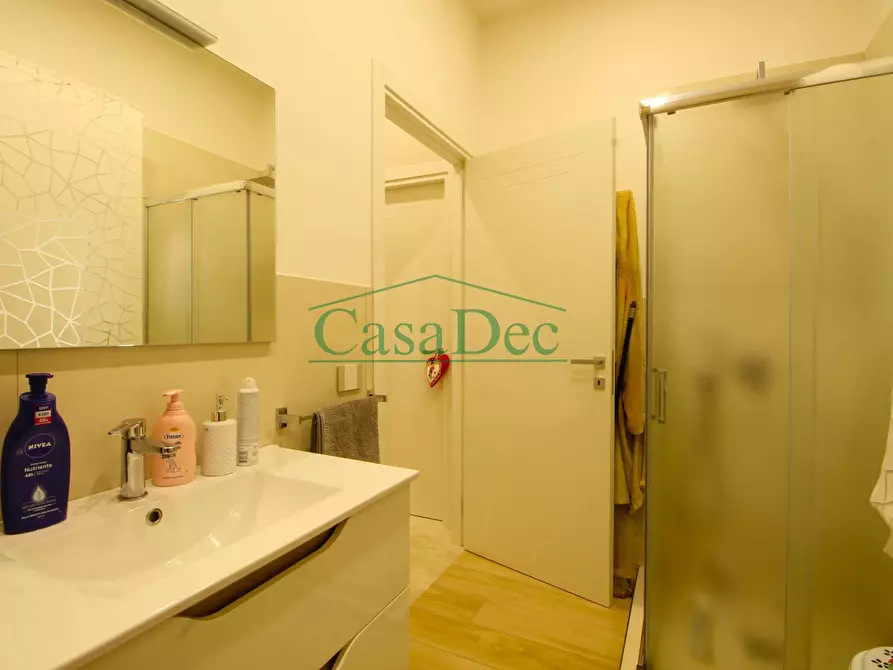 Immagine 23 di Appartamento in vendita  in Via De Amicis a Frignano