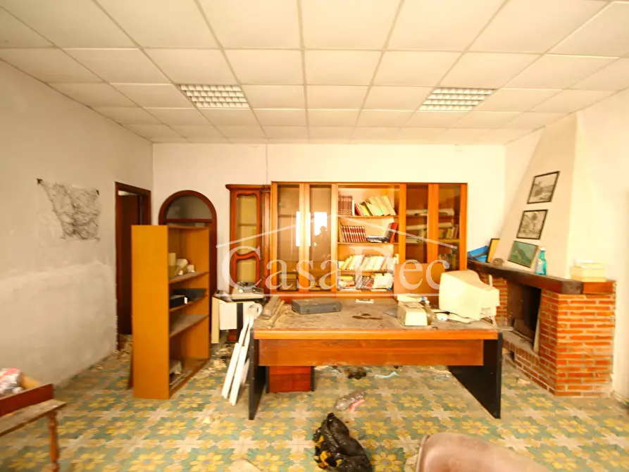 Immagine 21 di Villa in vendita  in Corso Umberto I a Casal Di Principe