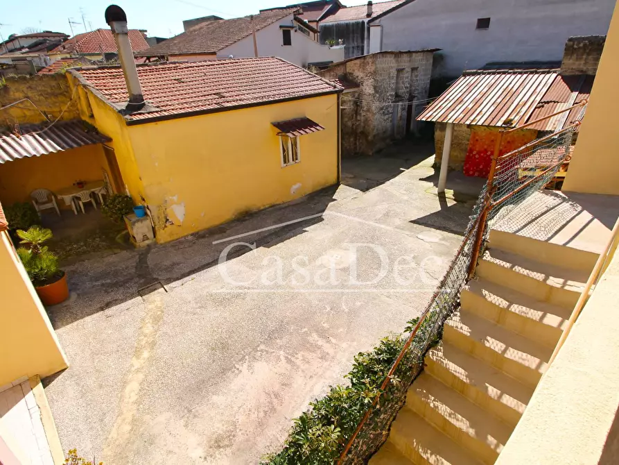 Immagine 28 di Casa semindipendente in vendita  in Via Madonna delle grazie a Trentola Ducenta