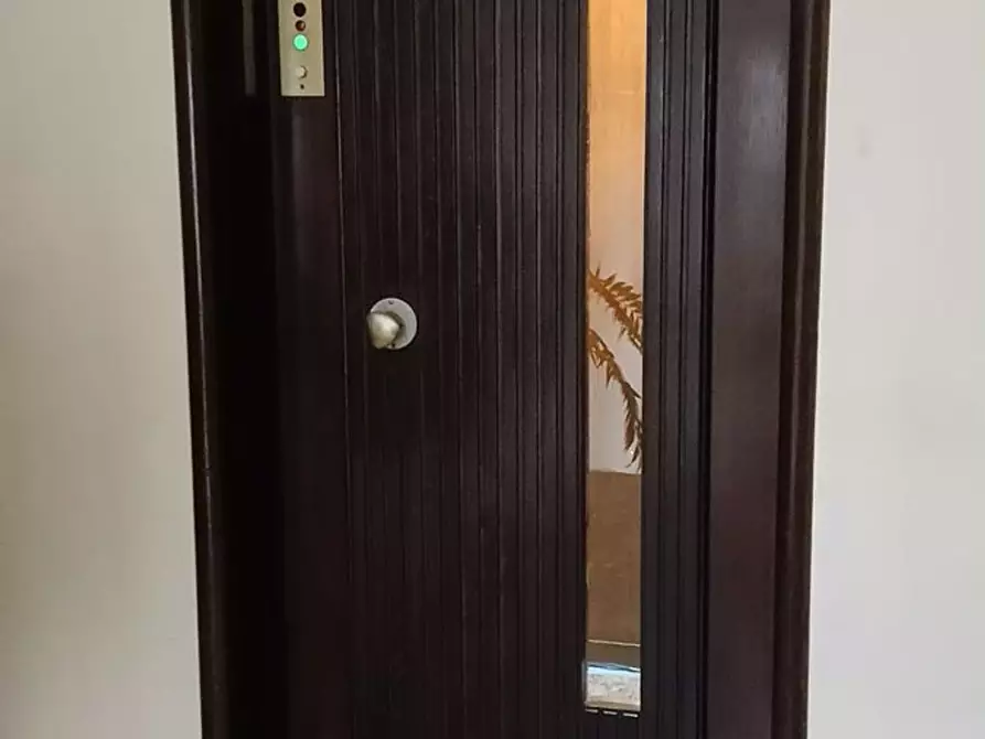 Immagine 12 di Appartamento in vendita  in Luigi Cadorna a Busto Arsizio