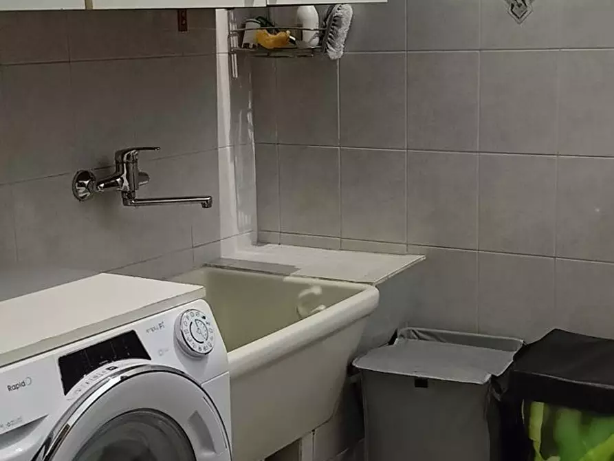 Immagine 23 di Casa indipendente in vendita  in dei sassi a Castellanza