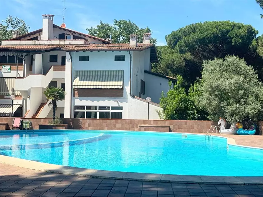 Immagine 1 di Casa indipendente in vendita  in Giacomo Puccini a Poggio Renatico